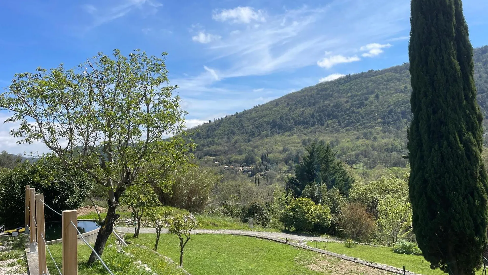 Appartement LUVA d'Azur, Rez de villa LE RIOU - LE VALLON Le Bar-sur-Loup
