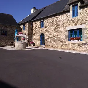 La Petite Maison Bleue , Lopérec France