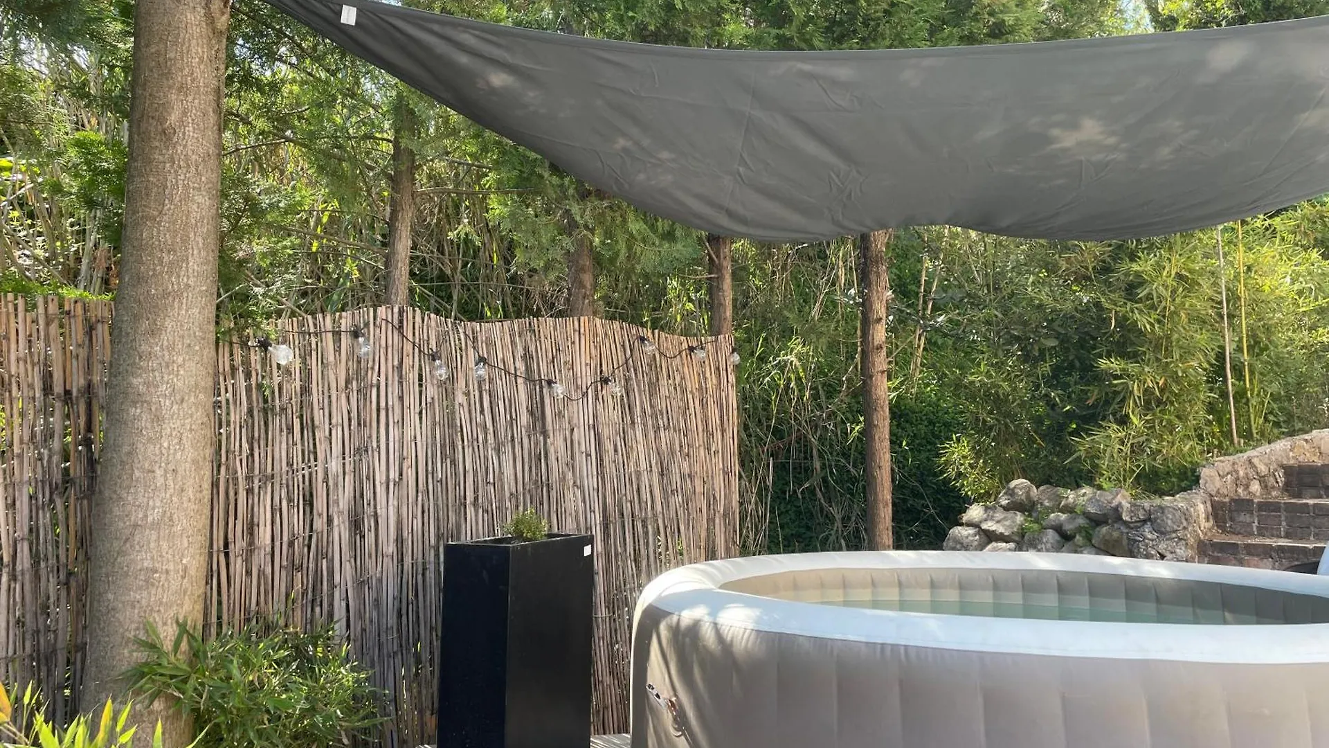 Apartment Luva D'Azur, Rez De Villa Le Riou - Le Vallon Le Bar-sur-Loup